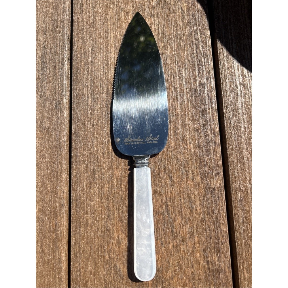 Sheffield England Wedding Cake Server Faux Mother of Pearl Handle Made in UK